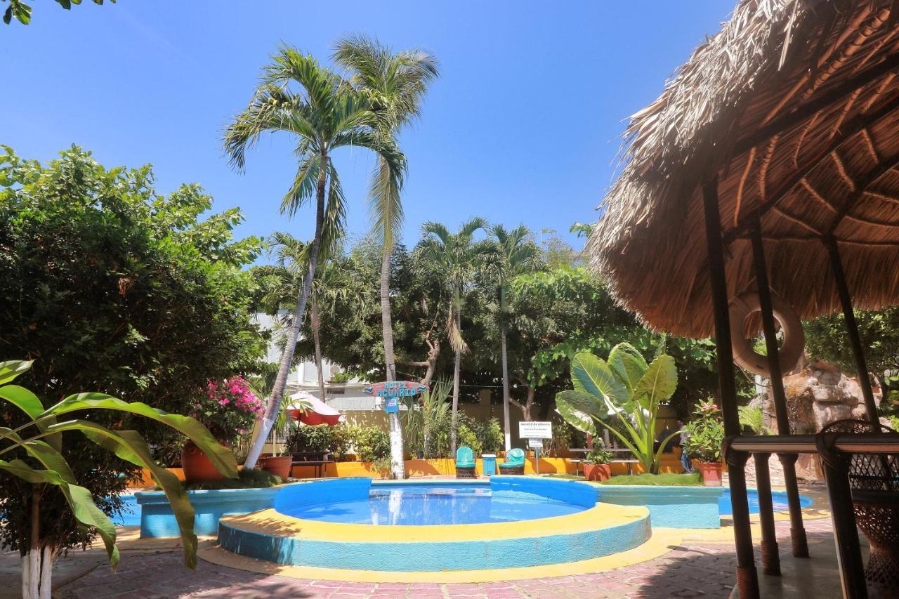 Hotel Bungalows Acuario Пуерто Ескондидо Екстериор снимка