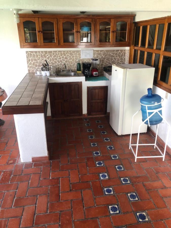 Hotel Bungalows Acuario Пуерто Ескондидо Екстериор снимка