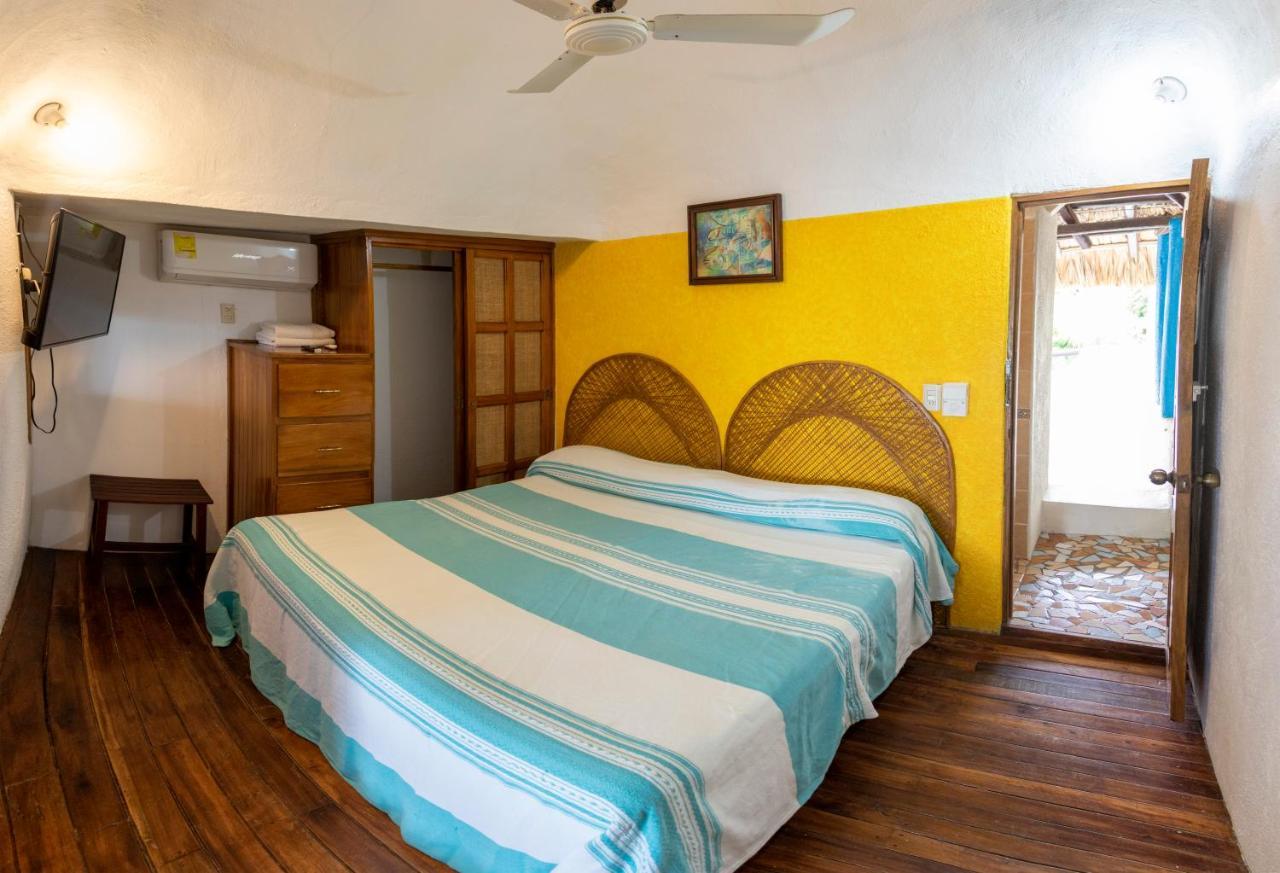Hotel Bungalows Acuario Пуерто Ескондидо Екстериор снимка